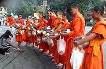 Morning Alms to monks, Doi Suthep temple, Hidden temple & Chiang Mai city views.