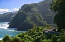 Road to Hana Adventure with Farm to Table Lunch in Town of Hana