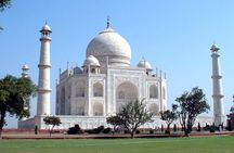 Full day Taj Mahal, Agra Fort & Baby Taj Tour From Delhi by Car