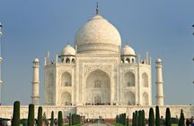 Day Tour of Taj Mahal & Agra Sightseeing 