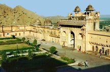 3-Days Luxury Golden Triangle Tour to Agra & Jaipur From Delhi