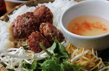 Hanoi Private Walking Tour: Street Food (HOT HOUR PROMOTING)