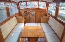 Private Champagne Canal Cruise in Amsterdam