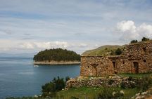 Scenic Journey from Cusco to Puno by Bus Including Hotel Transfers