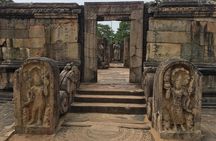 Private tours in Sri Lanka 7 N/8 days for Group of 5-6 people 