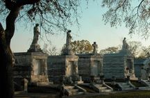 New Orleans City and Cemetery Bus Tour