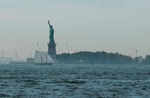 Private New York City Historic Downtown and Wall Street Walking Tour Including 911 Memorial