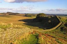 Rosslyn Chapel and Hadrian's Wall Small Group Tour from Edinburgh