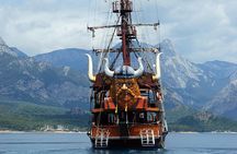 Pirate Boat Tour on the Beautiful Bays of Kemer