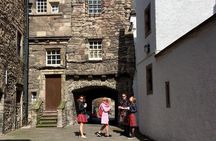 Outlander Walking Tour of Edinburgh's Old Town 