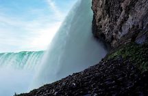 Niagara Falls Sightseeing Tour with Lunch or Dinner