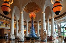 Lunch at Atlantis, Dubai in Style: Private Sightseeing Tour