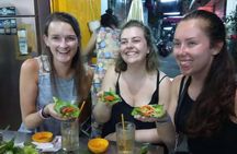Private Hoi An Street Food Tour By Motorbike/Walking With Student