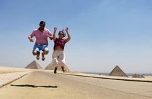Cairo : Giza pyramids Sphinx Pyramid Inside & Professional Camera