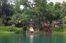 Traditional Balinese Cooking Class with Tanah Lot Temple Tour