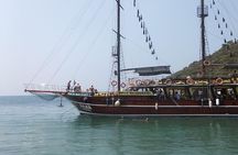 Gulf of Kusadasi Boat Trip Including Lunch and Soft Drinks