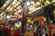 Small-Group Tour: The best bites of Hong Kong Island