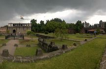 Guided Highlights of Pune Car Tour with a local (4 Hrs Sightseeing in AC Car)