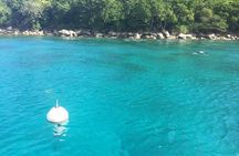 Full-Day Sailing and Snorkeling Excursion to Les Saintes