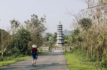 From Hanoi: Tam Coc, Hoa Lu and Mua Caves Full-Day Trip