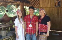 Private Tour: 2-Day Authentic Hill Tribe Villages and Karen Hill Tribe Homestay