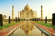 Private Day Tour of Taj Mahal and Agra Fort From Delhi By Car 