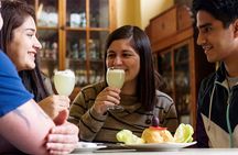 Flavors & Tradition: Walking City Tour with Food Tasting