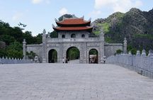 Quang Phu Cau Incense Village- Hoa Lu - Trang An Small Group Tour