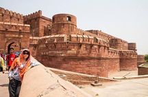 1 Day Taj Mahal Tour with Mughal Experience