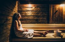 Lakeside Private Traditional Sauna with Aurora Borealis