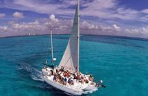 Trimaran La Lupita,Sail Away to Isla Mujeres from Cancun