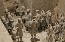 Xi'an Highlights Small Group Tour of Terracotta Warriors and City Wall