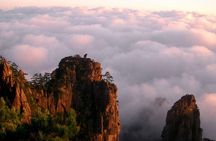 All-Inclusive Private Tour: Huangshan Mountain Exploration With Round-Trip Cable Car