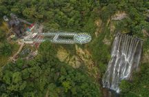 Private Day Tour to Gulong Canyon Glass Bridge from Guangzhou