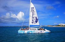 Family Catamaran & Snorkeling Cruise Turks & Caicos