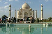 Taj Mahal Sunrise Tour from New Delhi