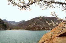 All-Inclusive Private Biking and Hiking Tour at Huanghuacheng Great Wall