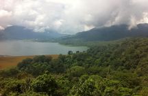 Private Jungle Trekking Tour with Tamblingan Lake Canoeing