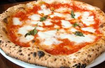 Naples and Pompeii Full-day Tour with Pizza Lunch from Rome