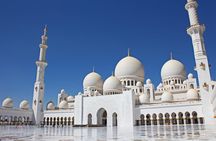 2-Day Abu Dhabi City Tour and Desert Safari with BBQ Dinner