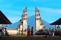 Bali Instagram Tour: Lempuyang Temple, Tirta Gangga and Tukad Cepung Waterfall