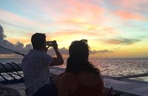 2 Hour Champagne Sunset Cruise from Grace Bay, Providenciales (Adult Only)