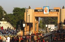 Amritsar: Golden Temple, Jallianwala Bagh & Wagah Border Tour