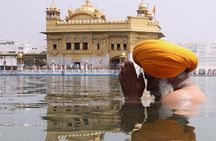 Amritsar: Golden Temple, Jallianwala Bagh & Wagah Border Tour