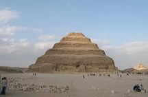 Tour to Giza Pyramids, Memphis & Sakkara with Lunch & Camel Ride