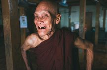 Faces of Bagan Private Photography Tour