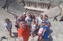 Pamukkale Small Group Tour with Lunch from Kusadasi 
