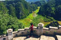 Ninh Binh Full-Day Trip to Trang An Mua Cave Hoa Lu Buffet Lunch