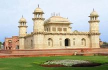 Full Day Private Tour of Taj Mahal and Agra from Delhi
