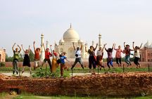 From Delhi: Private Taj Mahal, Agra Fort & Baby Taj Day Trip